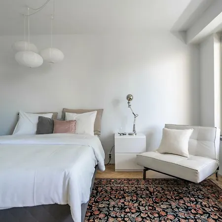 Roost Laivuri Apartman *